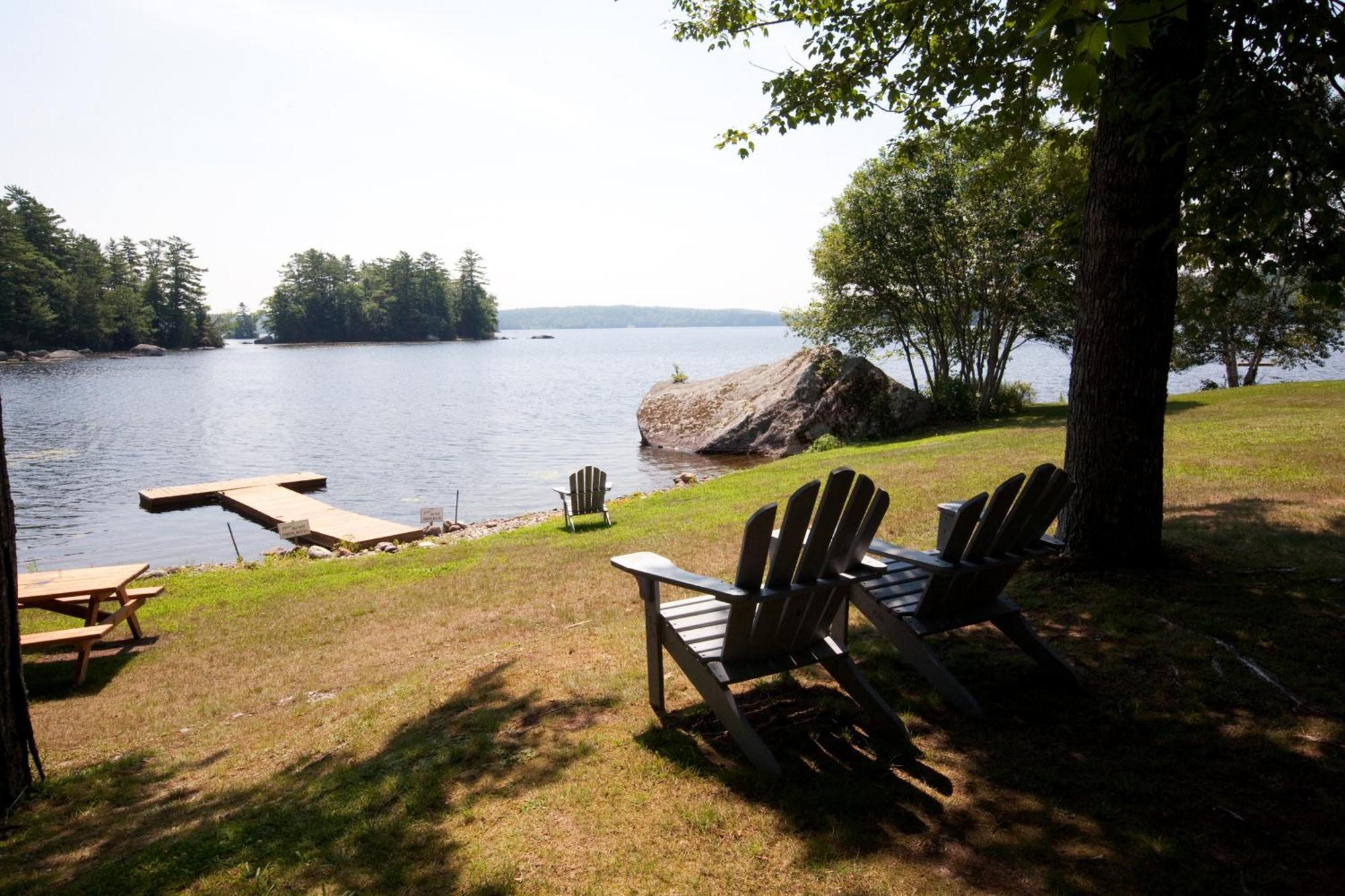 Alamoosook Lakeside Inn Orland Bagian luar foto